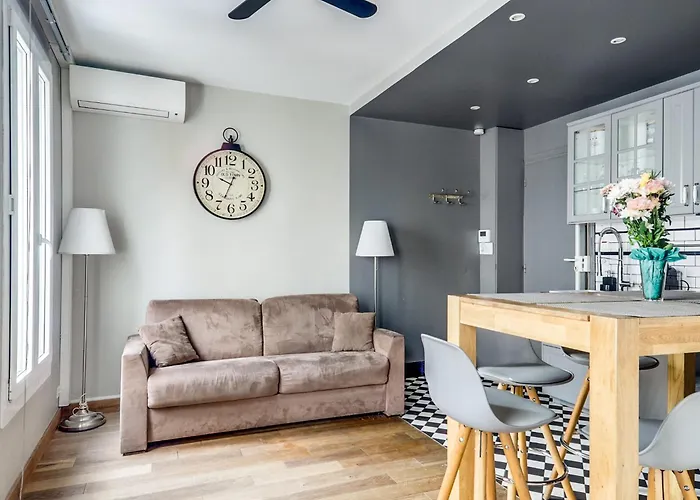 Ac & 10Min From Marais & Fully Equipped